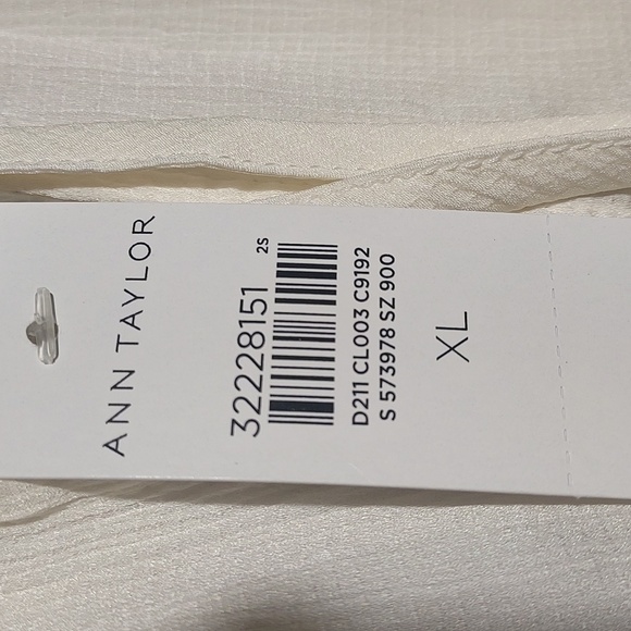 NWT Ann Taylor lightweight women's blouse US size XL - Picture 2 of 7